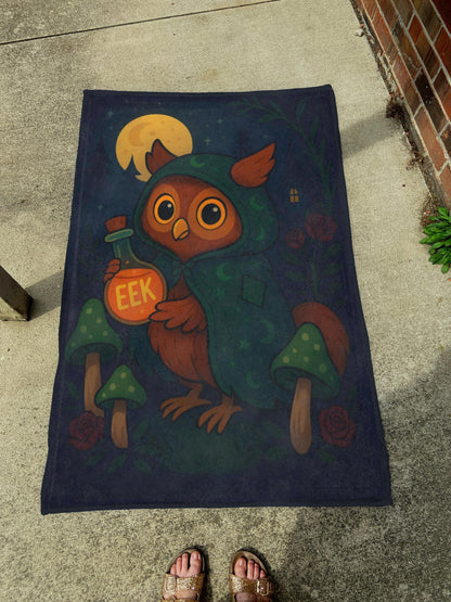 Spooky Owl Blanket | Cozy Gothic Throw Blanket | Witchy Cottagecore Decor | Cute Halloween Owl Art Blanket | Soft Fleece Throw Gift